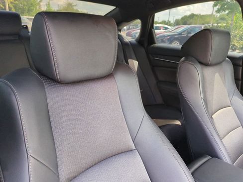 Used 2021 Honda Accord Sport image 7