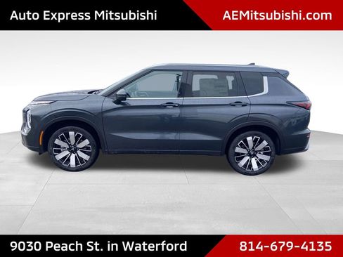 New 2026 Mitsubishi Outlander SEL image 4
