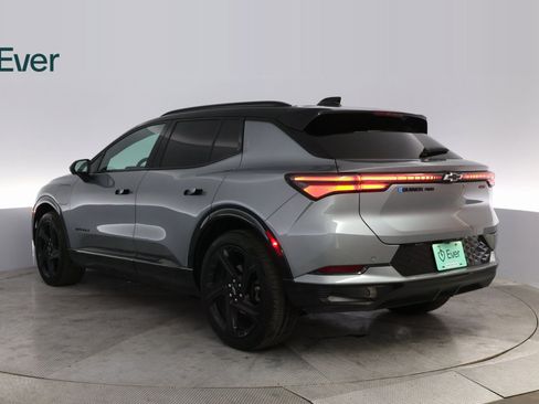 Used 2024 Chevrolet Equinox EV RS image 14