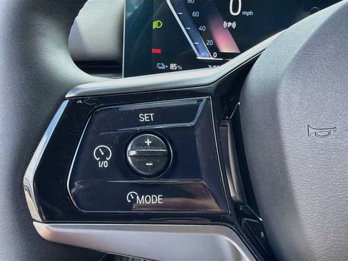 Used 2024 BMW i5 eDrive40i w/ Premium Package RWD image 37