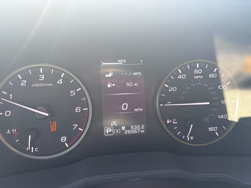 Used 2024 Subaru Crosstrek 2.5i Sport AWD/4WD image 9