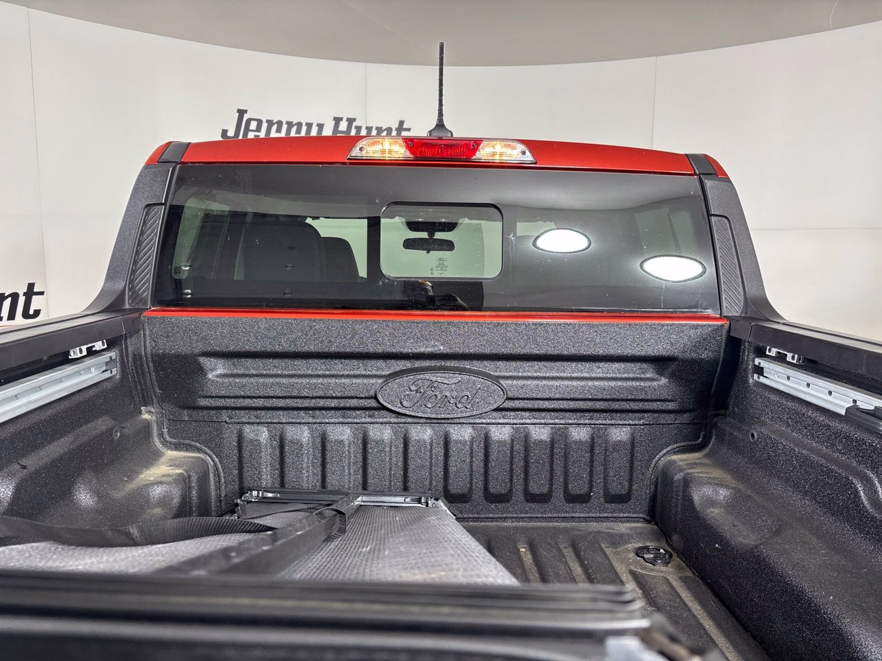 Used 2024 Ford Maverick Lariat w/ FX4 Off-Road Package AWD/4WD image 23