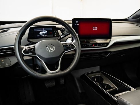 Used 2023 Volkswagen ID.4 Pro S image 4