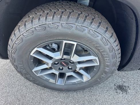 New 2026 GMC Terrain AT4 image 10