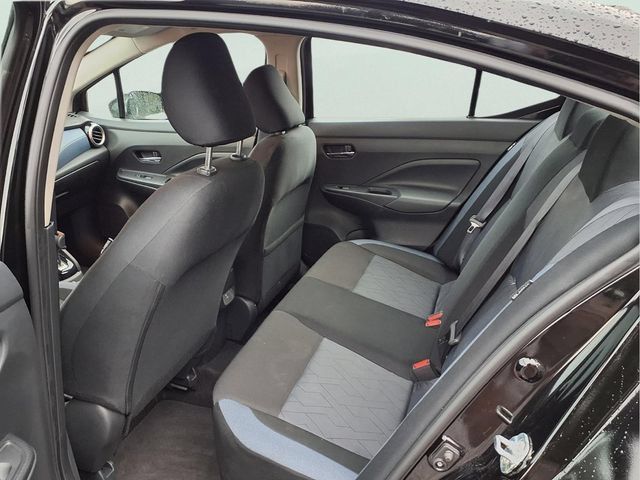 Used 2025 Nissan Versa SV FWD image 18
