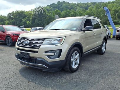 Used 2017 Ford Explorer XLT