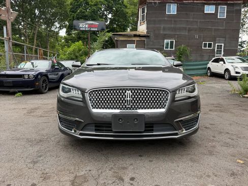Used 2017 Lincoln MKZ Premiere FWD image 13