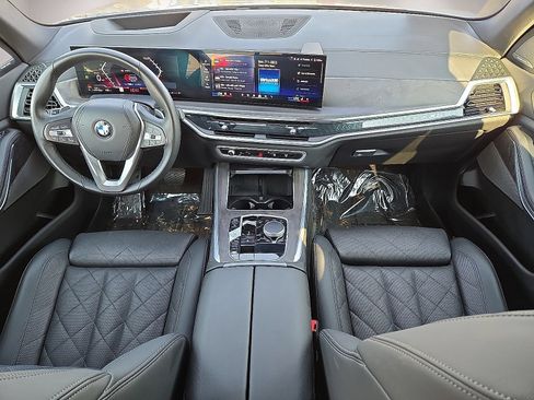Used 2026 BMW X5 xDrive40i AWD/4WD image 18