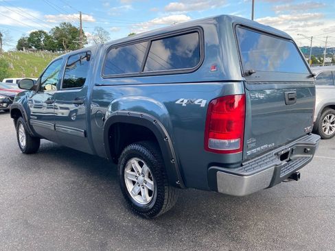 Used 2011 GMC Sierra 1500 SLE w/ Power Tech Package AWD/4WD image 5