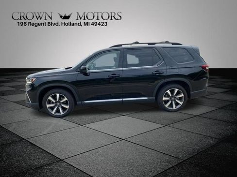 Used 2024 Honda Pilot Elite image 8