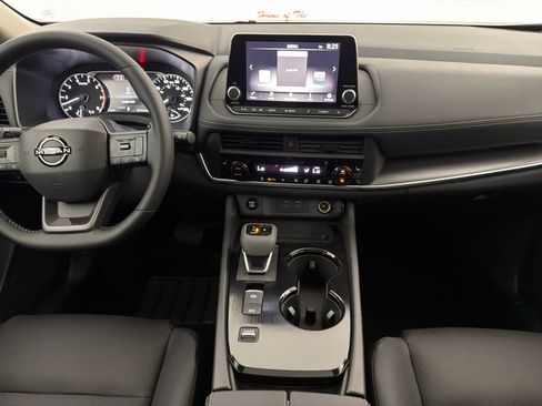 New 2026 Nissan Rogue Dark Armor FWD image 19