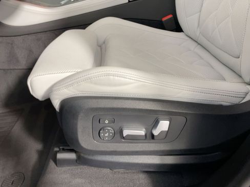 Certified 2024 BMW X5 sDrive40i w/ M Sport Package image 11