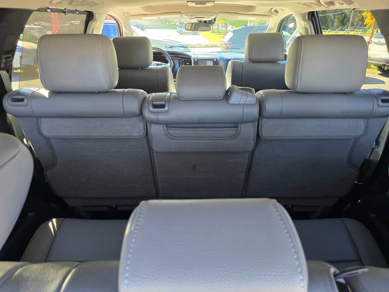 Used 2020 Toyota Sequoia Limited w/ Safety & Convenience Package AWD/4WD image 29