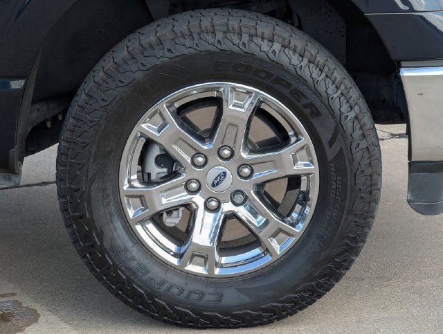 Used 2022 Ford F150 XLT w/ Equipment Group 302A High AWD/4WD image 11