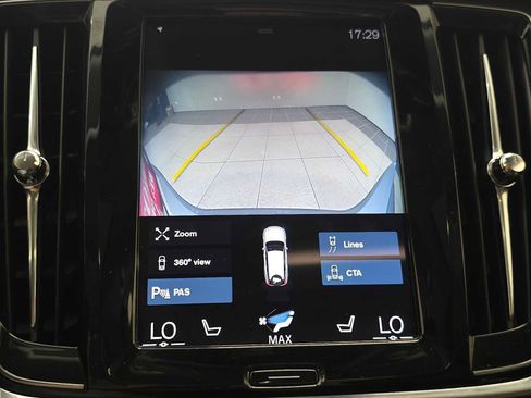 Used 2020 Volvo V90 T6 Cross Country AWD/4WD image 13