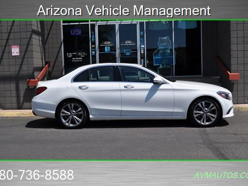 Used 2019 Mercedes-Benz C 300 Sedan image 5