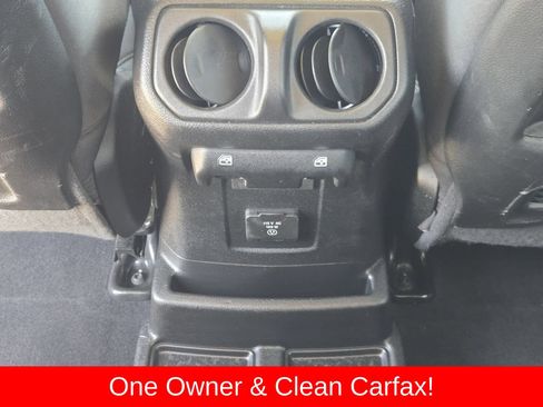 Used 2024 Jeep Wrangler Unlimited Rubicon 4xe AWD/4WD image 42