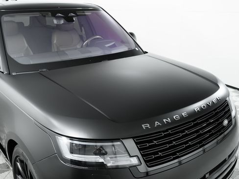 Used 2023 Land Rover Range Rover SE AWD/4WD image 52