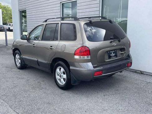 Used 2005 Hyundai Santa Fe GLS FWD image 4
