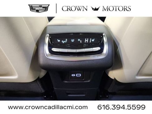 Certified 2023 Cadillac XT6 Sport w/ Technology Package image 25