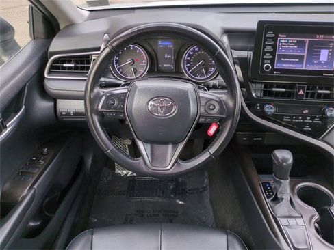 Used 2023 Toyota Camry SE image 15