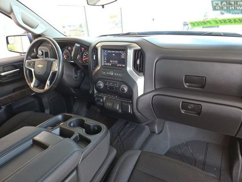 Used 2024 Chevrolet Silverado 1500 W/T w/ WT Value Package AWD/4WD image 46