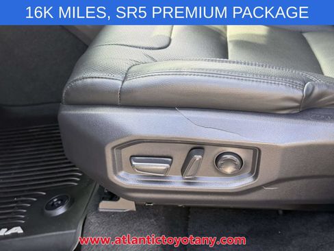 Used 2024 Toyota Sequoia SR5 w/ SR5 Premium Package AWD/4WD image 21