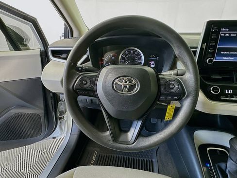 Used 2020 Toyota Corolla LE FWD image 13