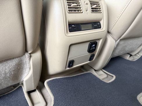 Used 2015 Nissan Pathfinder SL w/ Cargo Package image 14