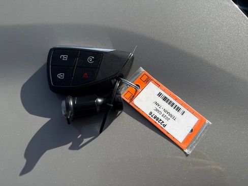 Used 2025 GMC Terrain Elevation image 31