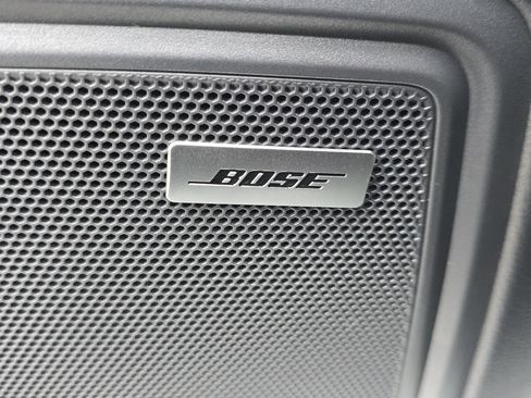 Certified 2025 Porsche Macan image 26