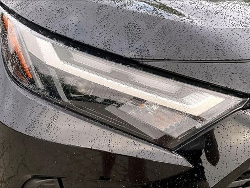 Used 2025 Toyota RAV4 LE AWD/4WD image 27