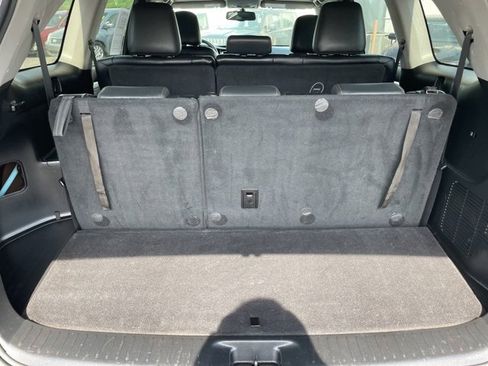 Used 2015 Toyota Highlander XLE image 11