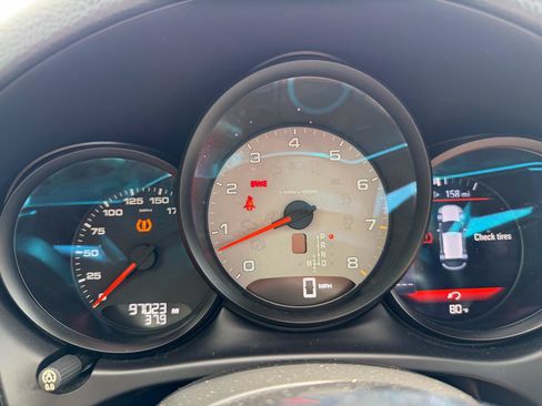 Used 2016 Porsche Macan S AWD/4WD image 25