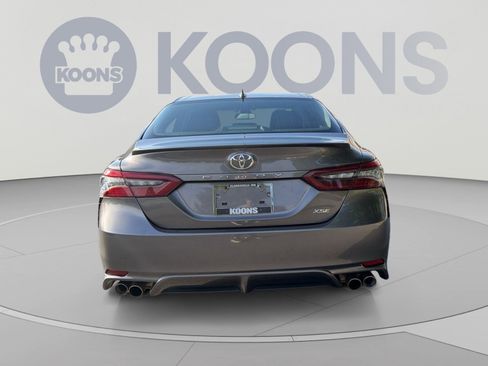 Used 2024 Toyota Camry XSE FWD image 5