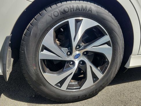 Used 2024 Subaru Legacy Premium AWD/4WD image 7