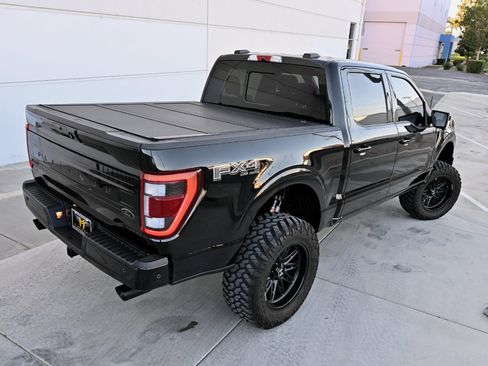 Used 2022 Ford F150 Platinum w/ FX4 Off-Road Package AWD/4WD image 32