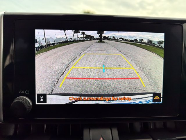Used 2025 Toyota RAV4 LE FWD image 21