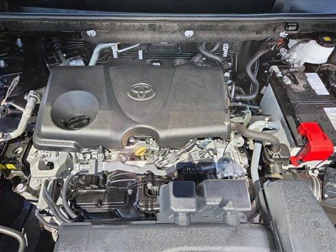 Used 2024 Toyota RAV4 XLE image 21