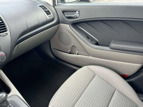 Used 2014 Kia Forte LX w/ Popular Package FWD image 30
