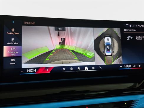 Used 2025 BMW i5 xDrive40 w/ Premium Package image 26