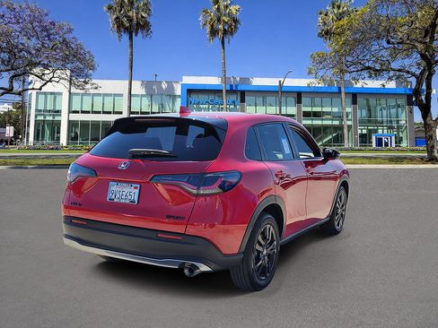 Certified 2026 Honda HR-V Sport image 4