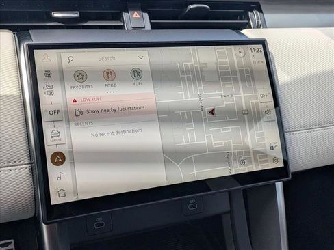 New 2026 Land Rover Discovery Sport Landmark image 14