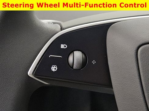 Used 2026 Tesla Model Y Long Range AWD/4WD image 30
