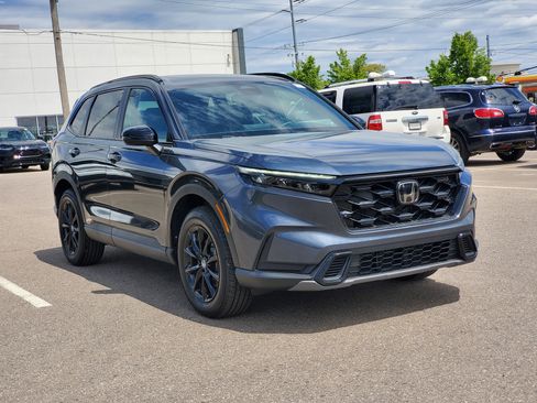 Certified 2026 Honda CR-V Sport image 4