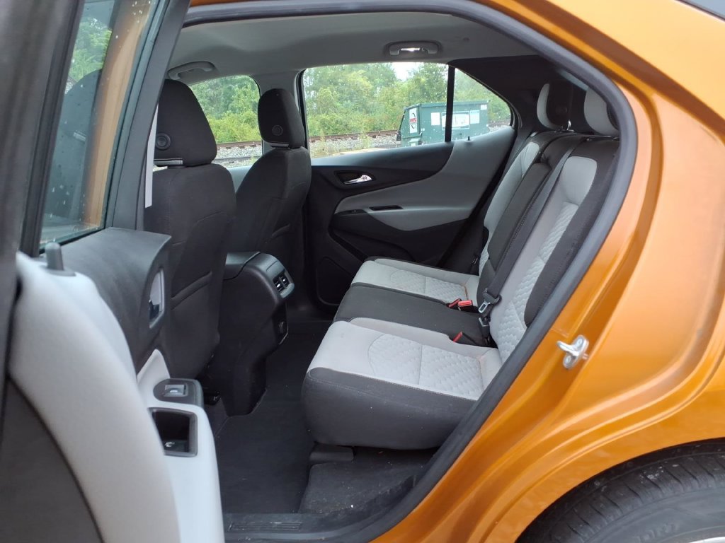 Used 2018 Chevrolet Equinox LS FWD image 32