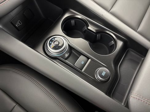 New 2026 Ford Explorer Active w/ Active Comfort Package RWD image 27