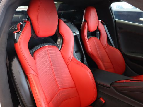 Used 2024 Chevrolet Corvette Z06 w/ Z07 Performance Package image 35