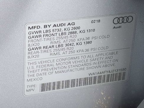 Used 2018 Audi SQ5 Premium Plus w/ Navigation Package image 39