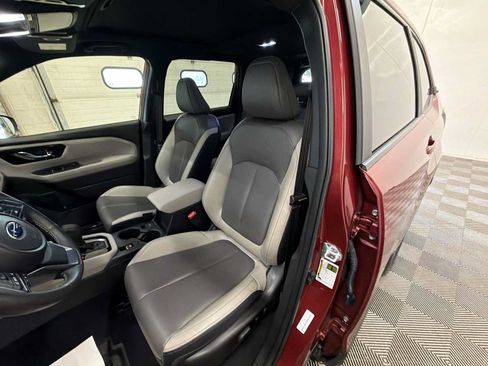 Used 2025 Subaru Forester Limited AWD/4WD image 13